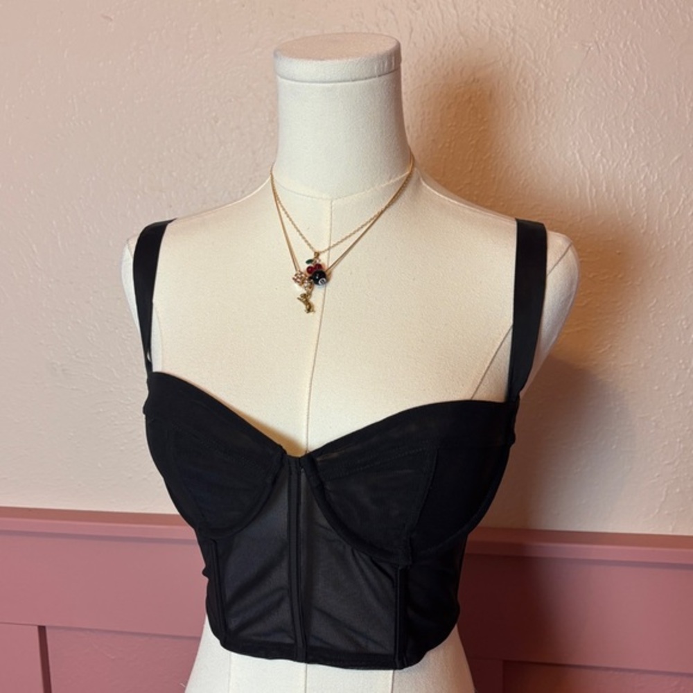 babydoll goth fairy coquette corset mesh top

oh polly
sz 8
black